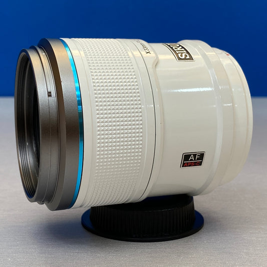 SIRUI Sniper 33mm f/1.2 AF | Fujifilm