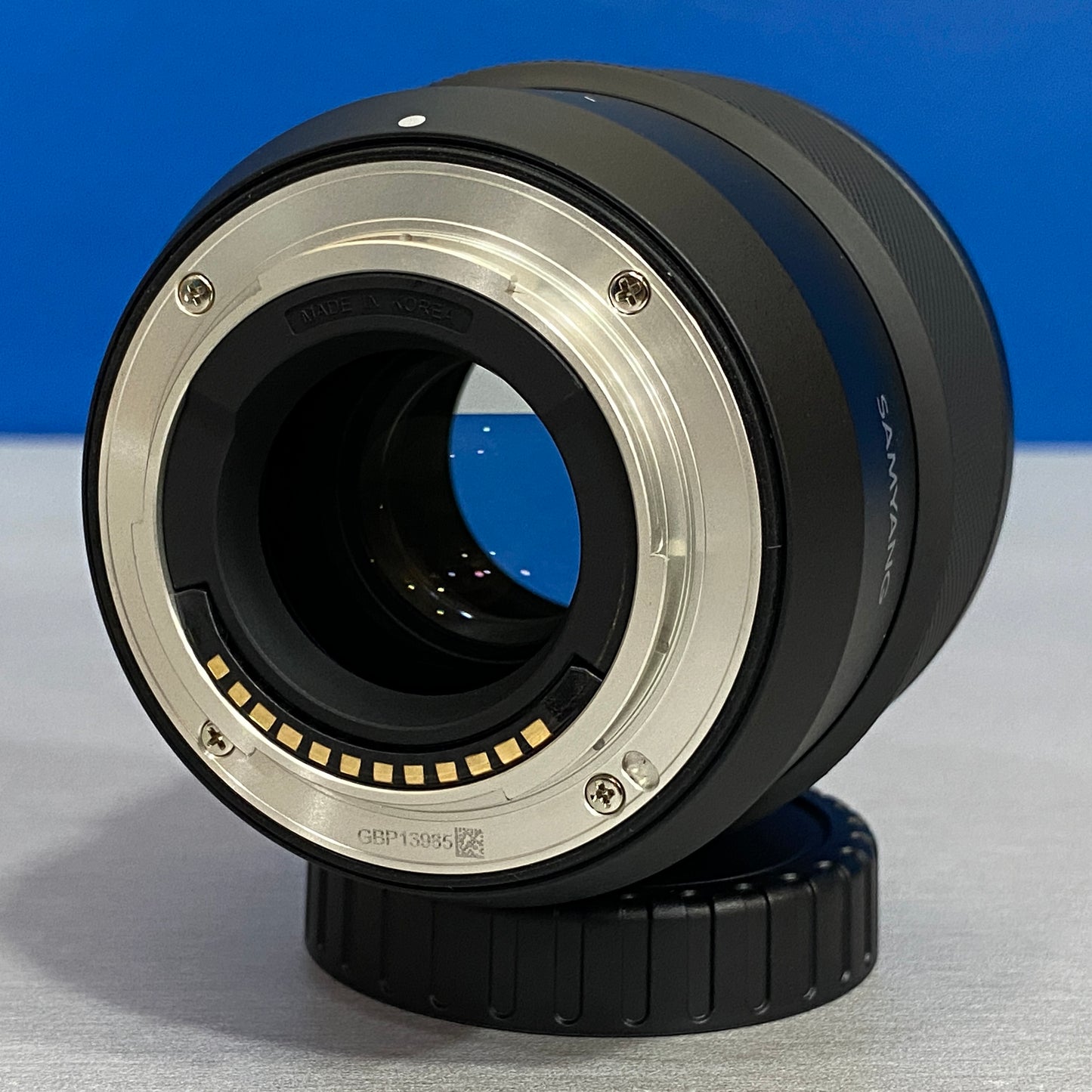 Samyang AF 75mm f/1.8