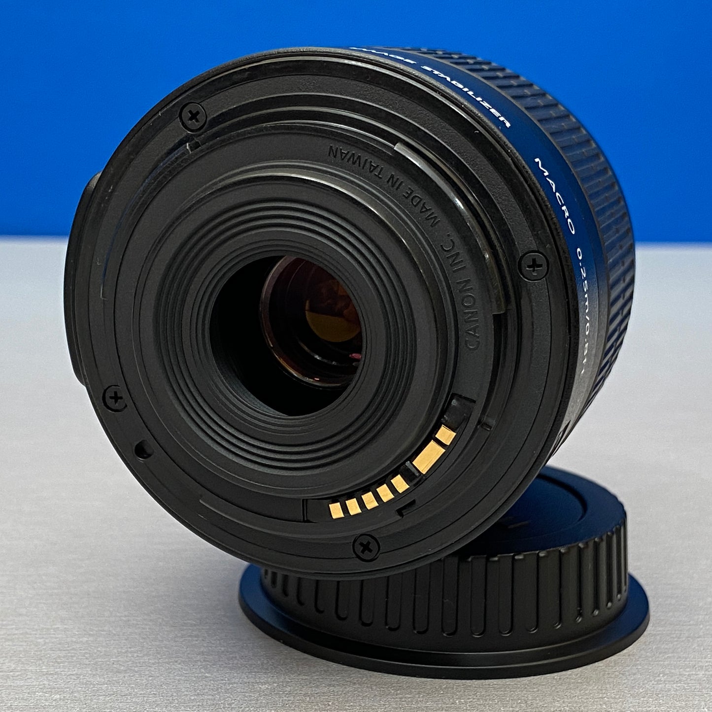 Canon EF-S 18-55mm f/3.5-5.6 IS II