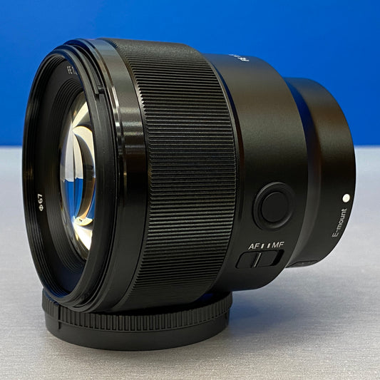 Sony FE 85mm f/1.8