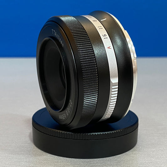 TTArtisan AF 27mm f/2.8