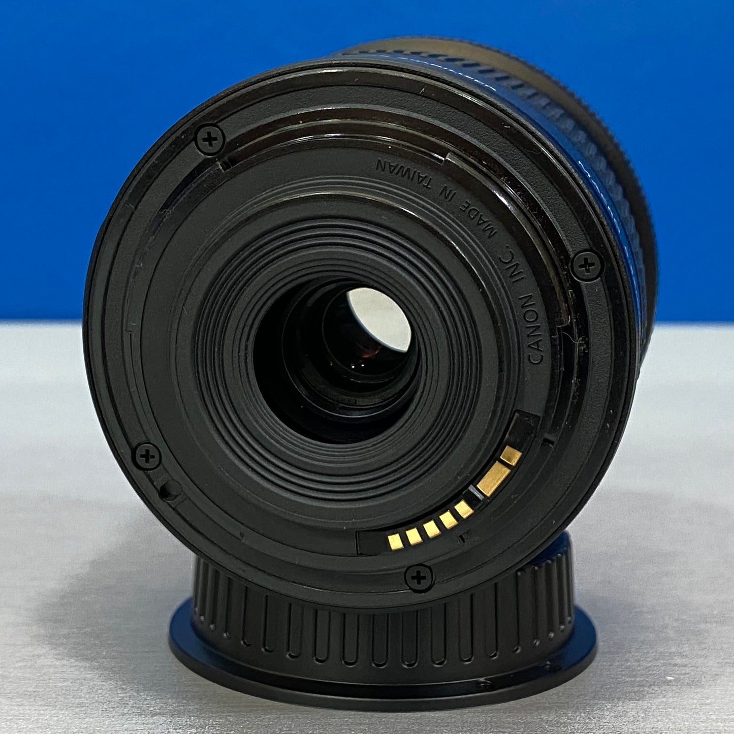 Canon EF-S 10-18mm f/4.5-5.6 IS STM (NOVA)