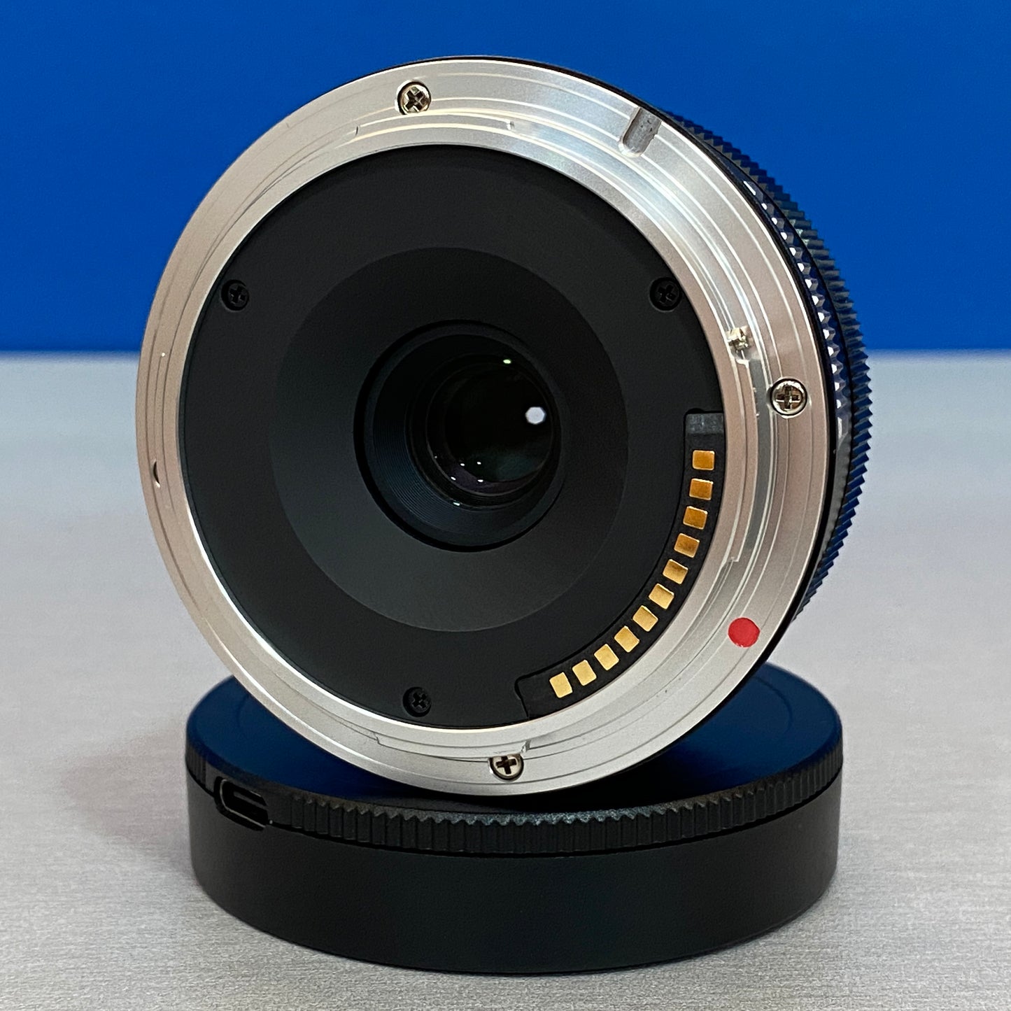 TTArtisan AF 27mm f/2.8
