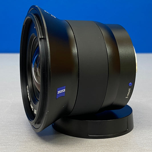 Zeiss Touit 12mm f/2.8 Distagon T*