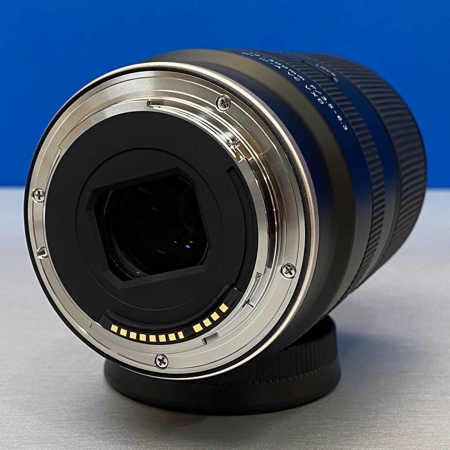 Tamron 18-300mm f/3.5-6.3 Di III-A VC VXD | Canon RF-S | NOVA