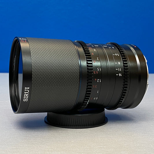 SIRUI Saturn 75mm T2.9 1.6x Anamorphic (Carbon Fiber) - NOVA