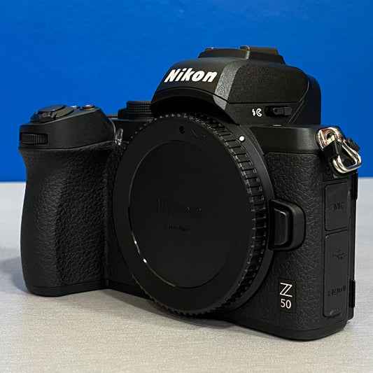 Nikon Z50 (Corpo) - 20.9MP