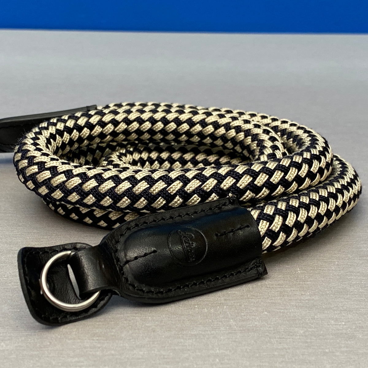 Leica Carrying Strap | Round braided rayon & leather cord | Black/White | 14719