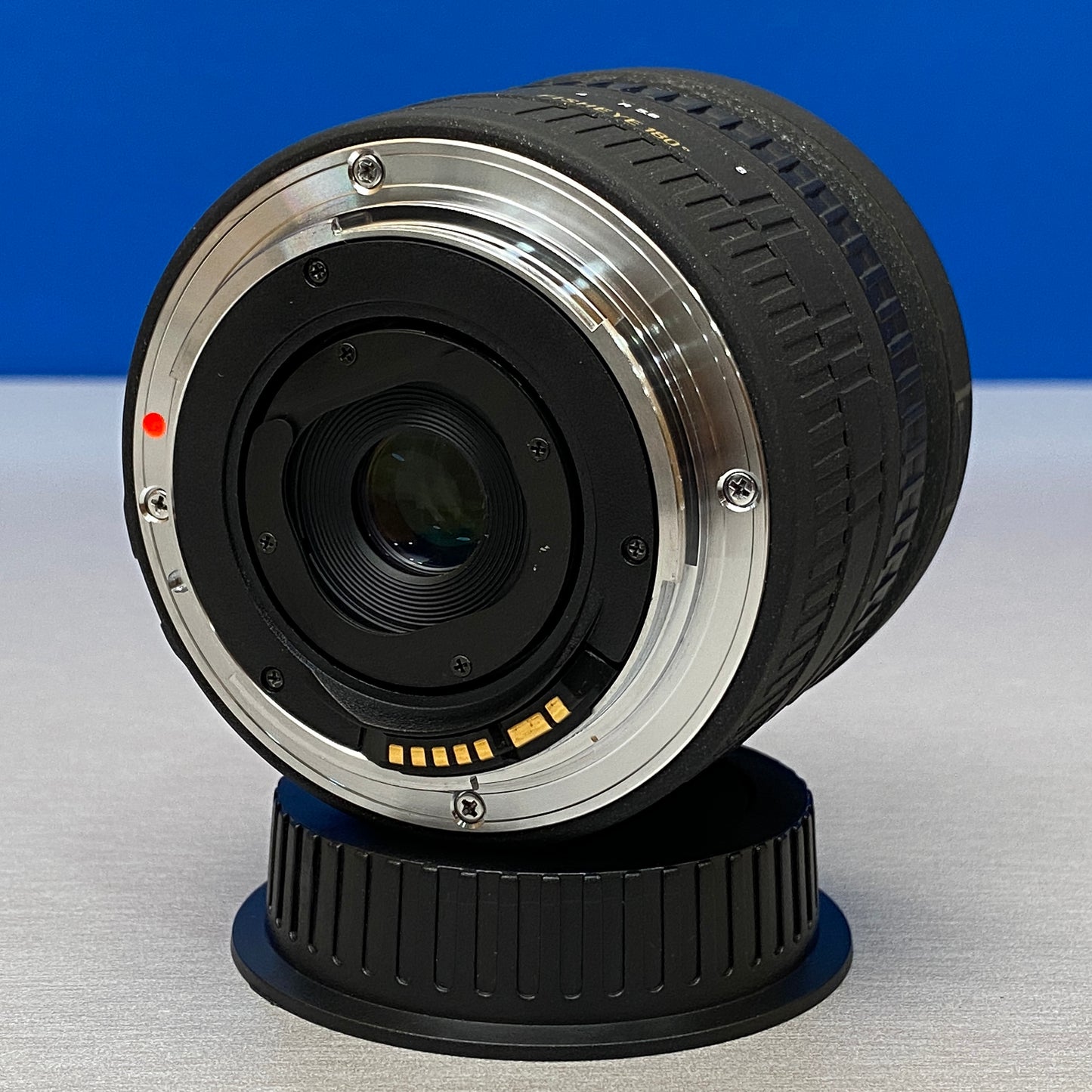 Sigma 8mm f/4 EX Fisheye 180º