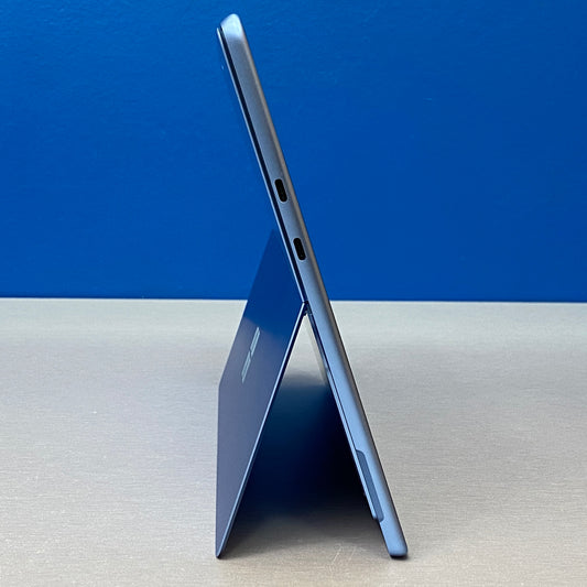 Microsoft Surface Pro 11 | 13" OLED | Snapdragon X Elite 12-Cores | 16GB | 1TB | NOVO