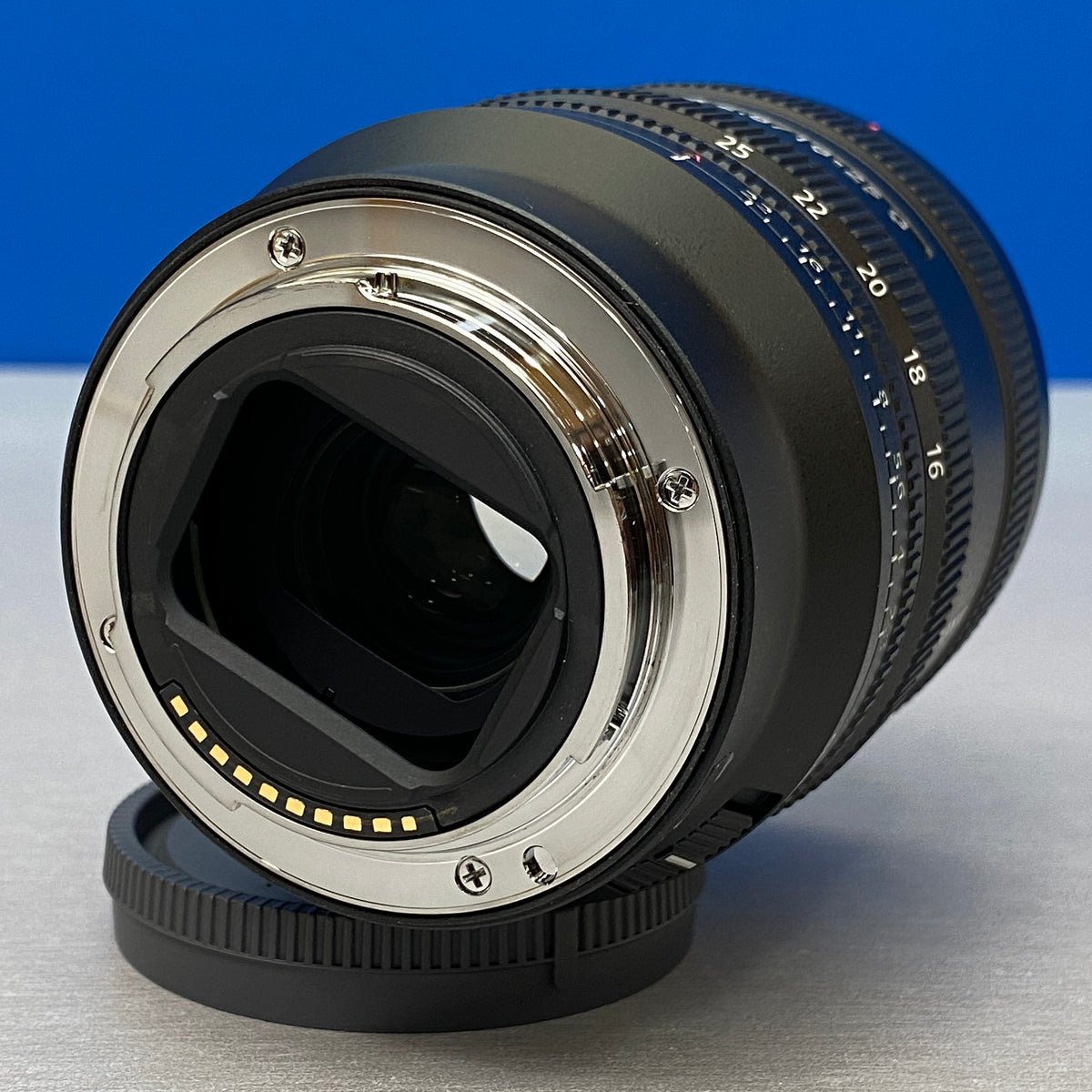 Sony FE 16-25mm f/2.8 G