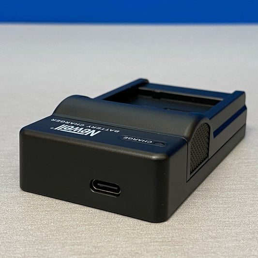 Carregador Newell DMW-BLE9/ BLG10 | NOVO