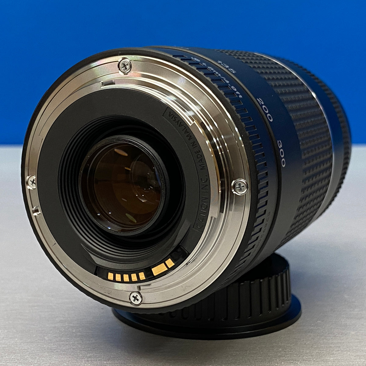Canon EF 75-300mm f/4-5.6 III