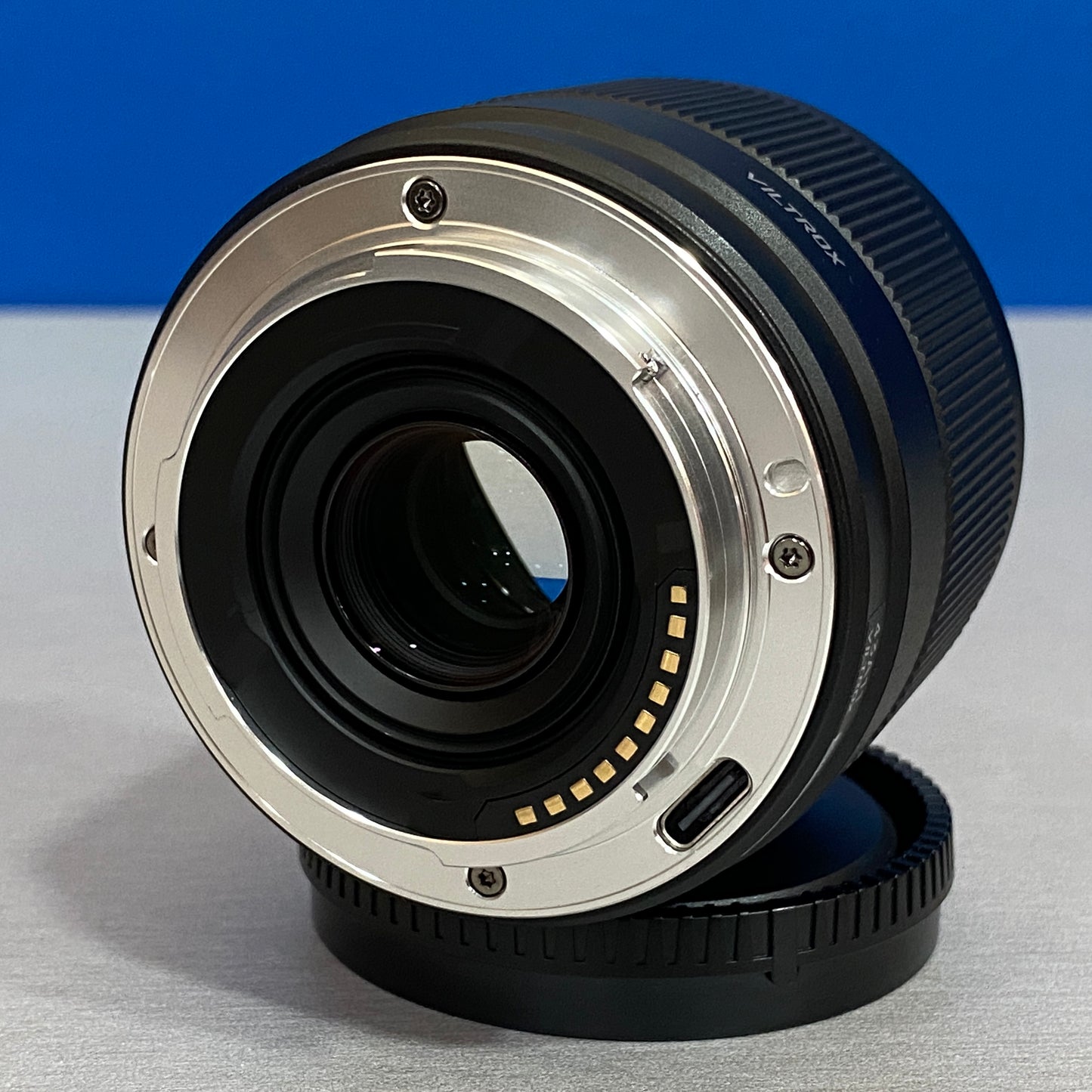 Viltrox AF 25mm f/1.7 STM ASPH ED | Sony E-Mount | NOVA