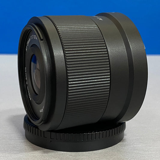 Viltrox AF 25mm f/1.7 STM ASPH ED | NOVA