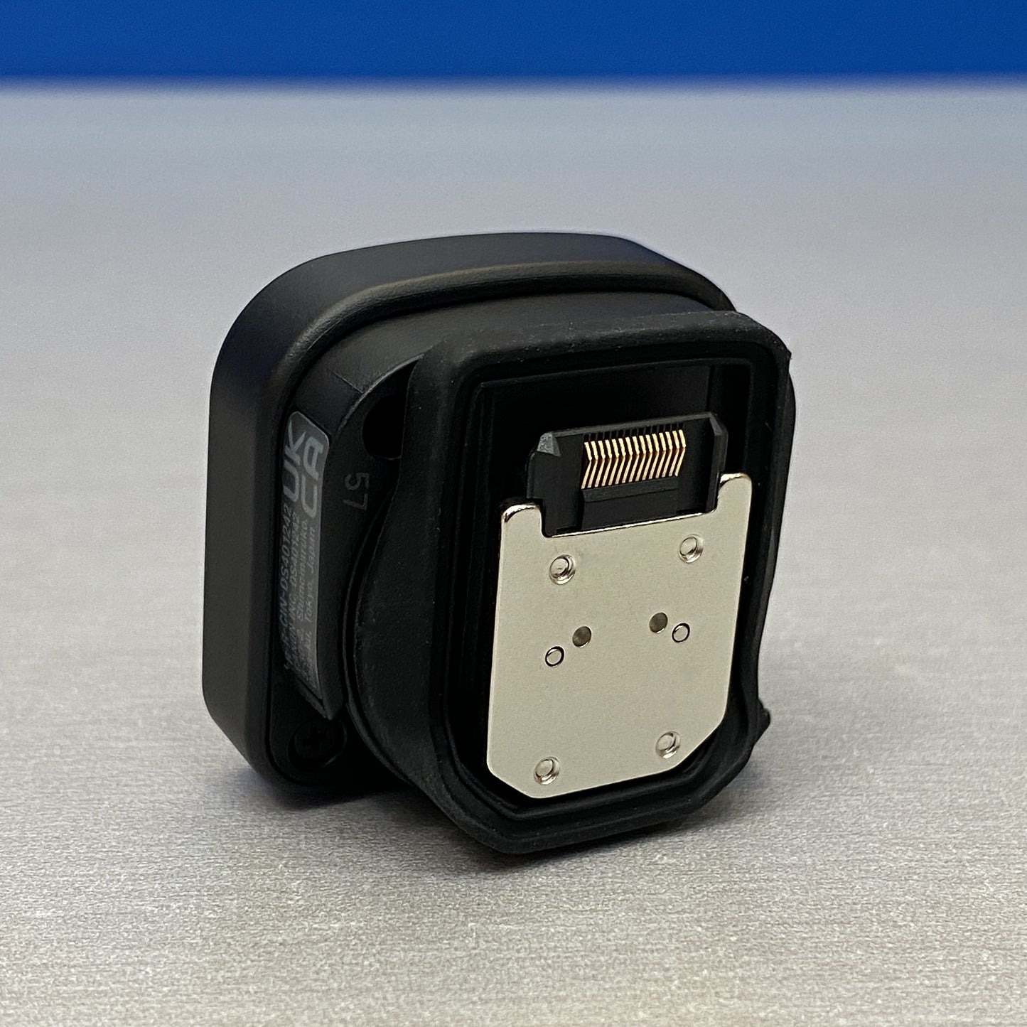 Canon AD-E1 | Multi-Function Shoe Adapter | NOVO