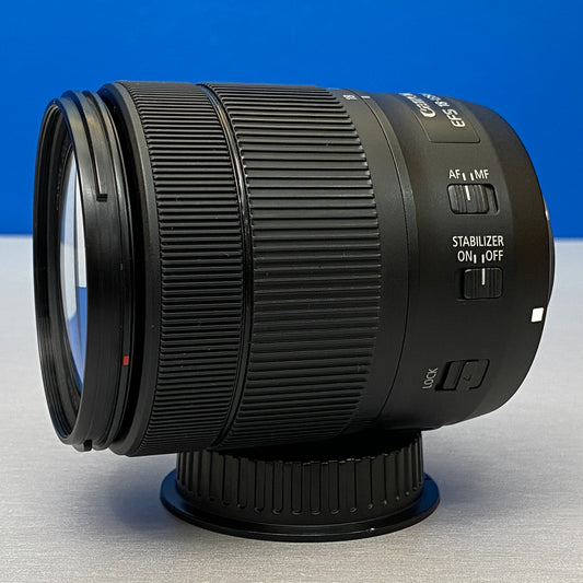 Canon EF-S 18-135mm f/3.5-5.6 IS Nano USM