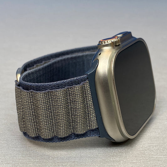 Apple Watch Ultra 2 | Titanium Natural | 49mm | Alpine Loop