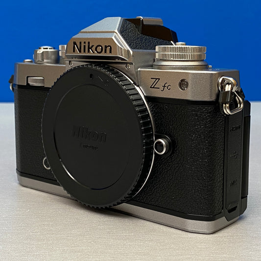 Nikon Z fc (Corpo) - 20.9MP