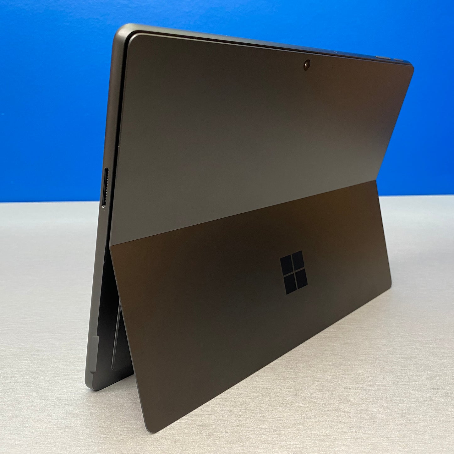 Microsoft Surface Pro 11 - 13" OLED (Snapdragon X Elite/16GB/2TB SSD)