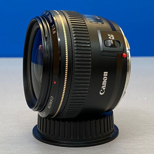 Canon EF 28mm f/1.8 USM