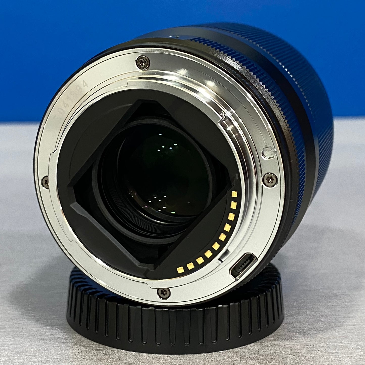Tokina ATX-M 56mm f/1.4 E (NOVA)