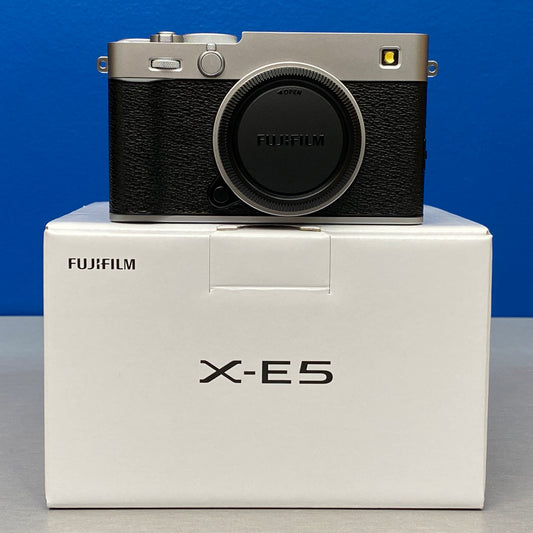 Fujifilm X-E5 (Corpo) - 40.2MP - NOVA