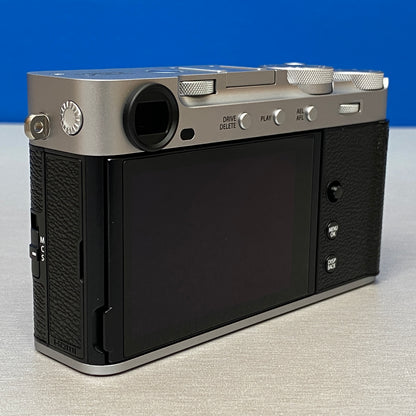 Fujifilm X-E5 (Corpo) - 40.2MP | NOVA