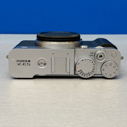Fujifilm X-E5 (Corpo) - 40.2MP | NOVA