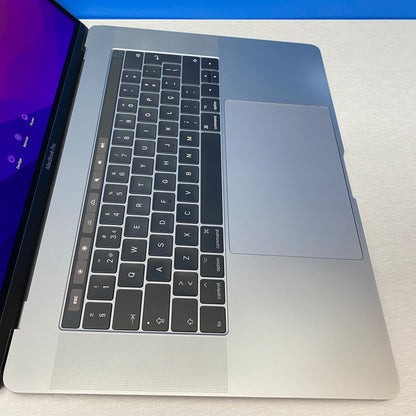 Apple MacBook Pro 15" Touch Bar - A1707 | Mid 2017 | i7/16GB/256GB SSD