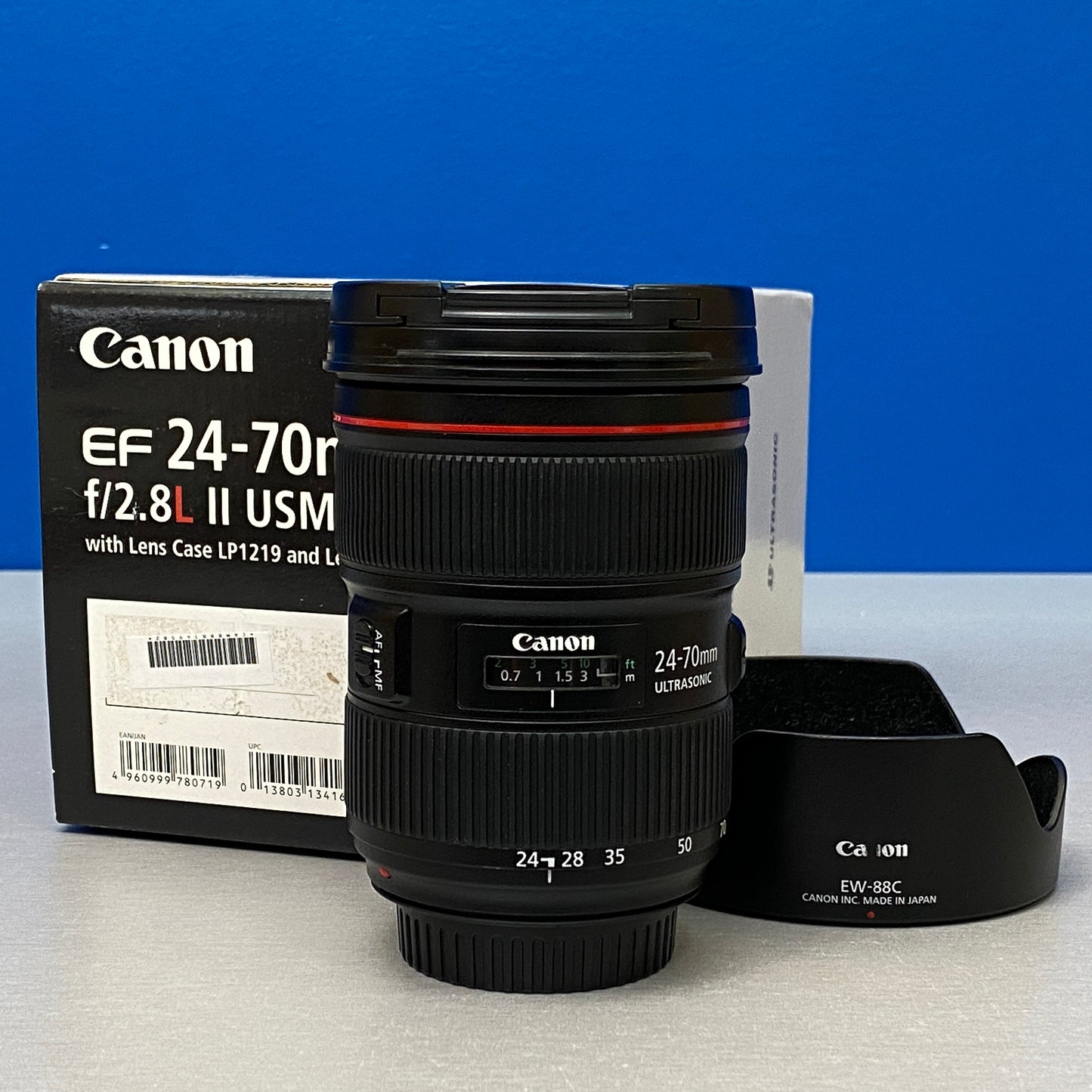 Canon EF 24-70mm f/2.8 L II USM