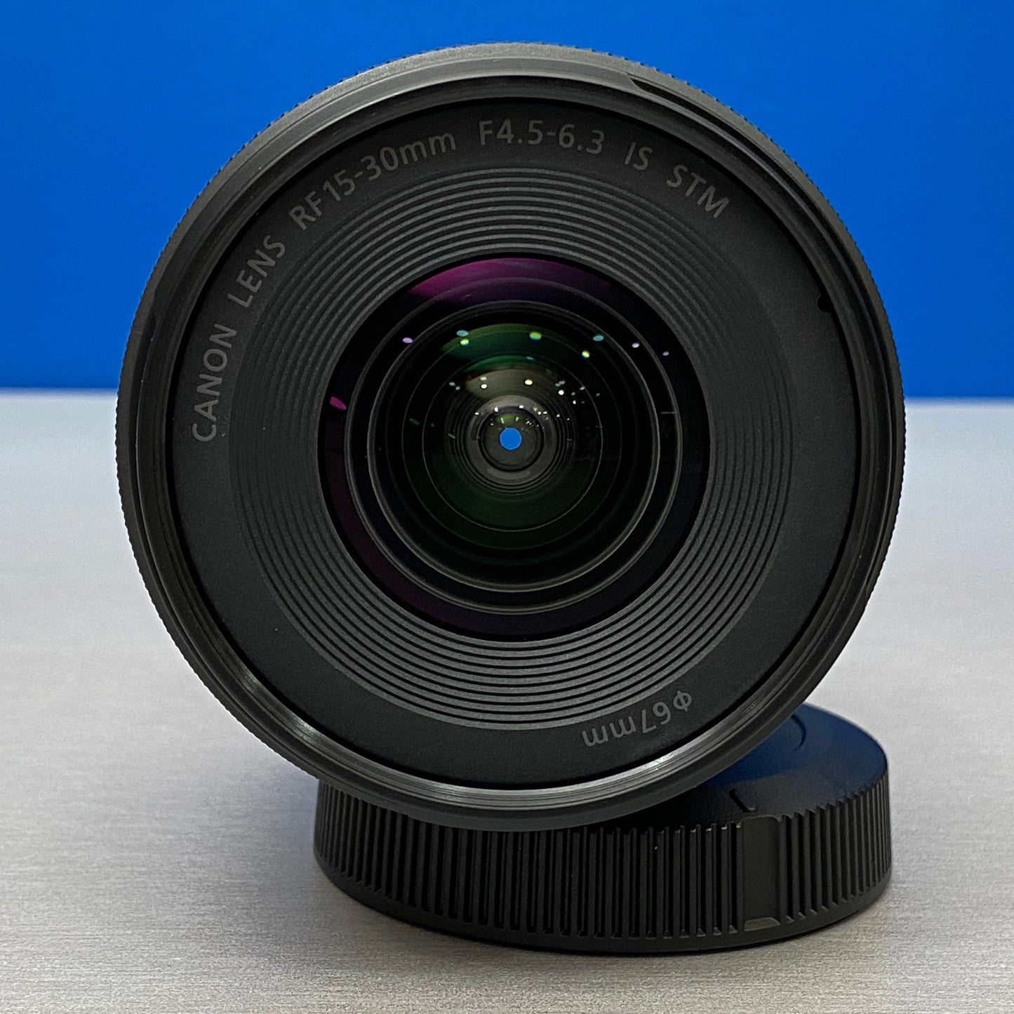 Canon RF 15-30mm f/4.5-6.3 IS STM