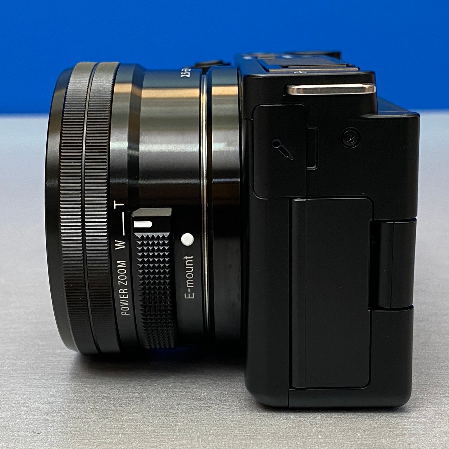Sony ZV-E10 (24.2MP) + E PZ 16-50mm OSS