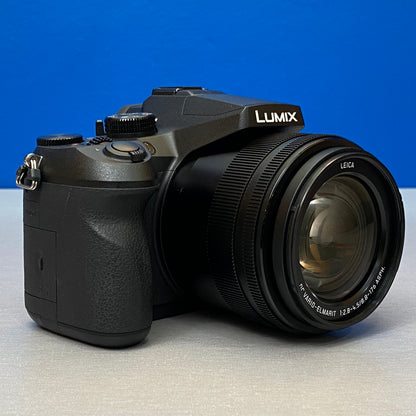 Panasonic Lumix DMC-FZ2000 | 20.1MP