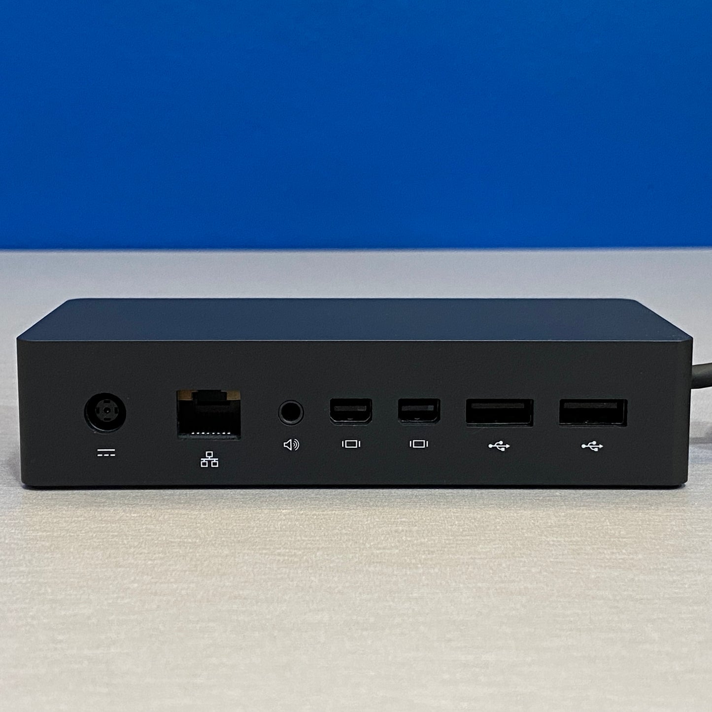 Microsoft Surface Dock (Surface Pro/GO/Laptop/Studio/Book Series)