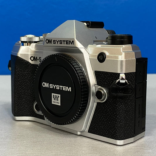 OM System OM-5 (Corpo) - 20.4MP - NOVA