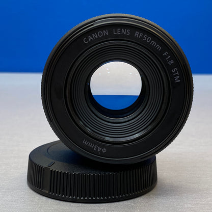 Canon RF 50mm f/1.8 STM