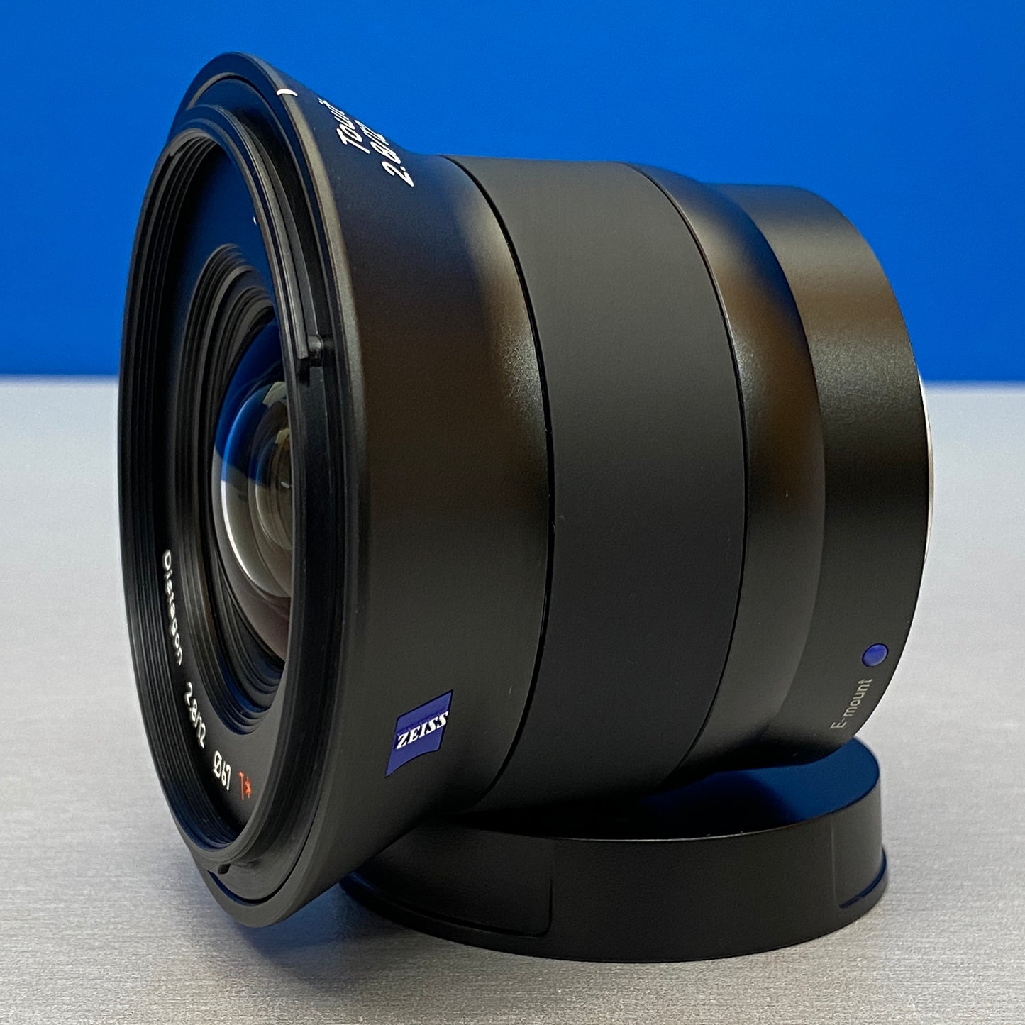 Zeiss Touit 12mm f/2.8 Distagon T*