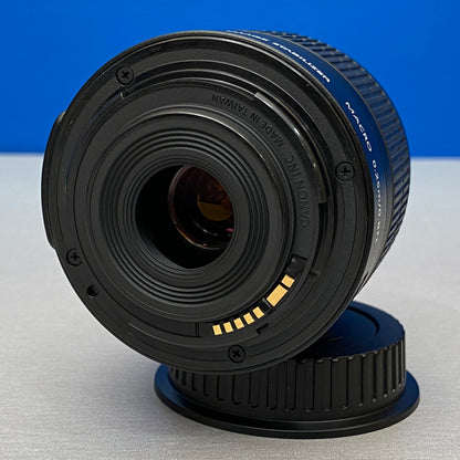 Canon EF-S 18-55mm f/3.5-5.6 IS II
