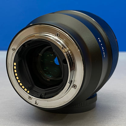 Sony FE 85mm f/1.8