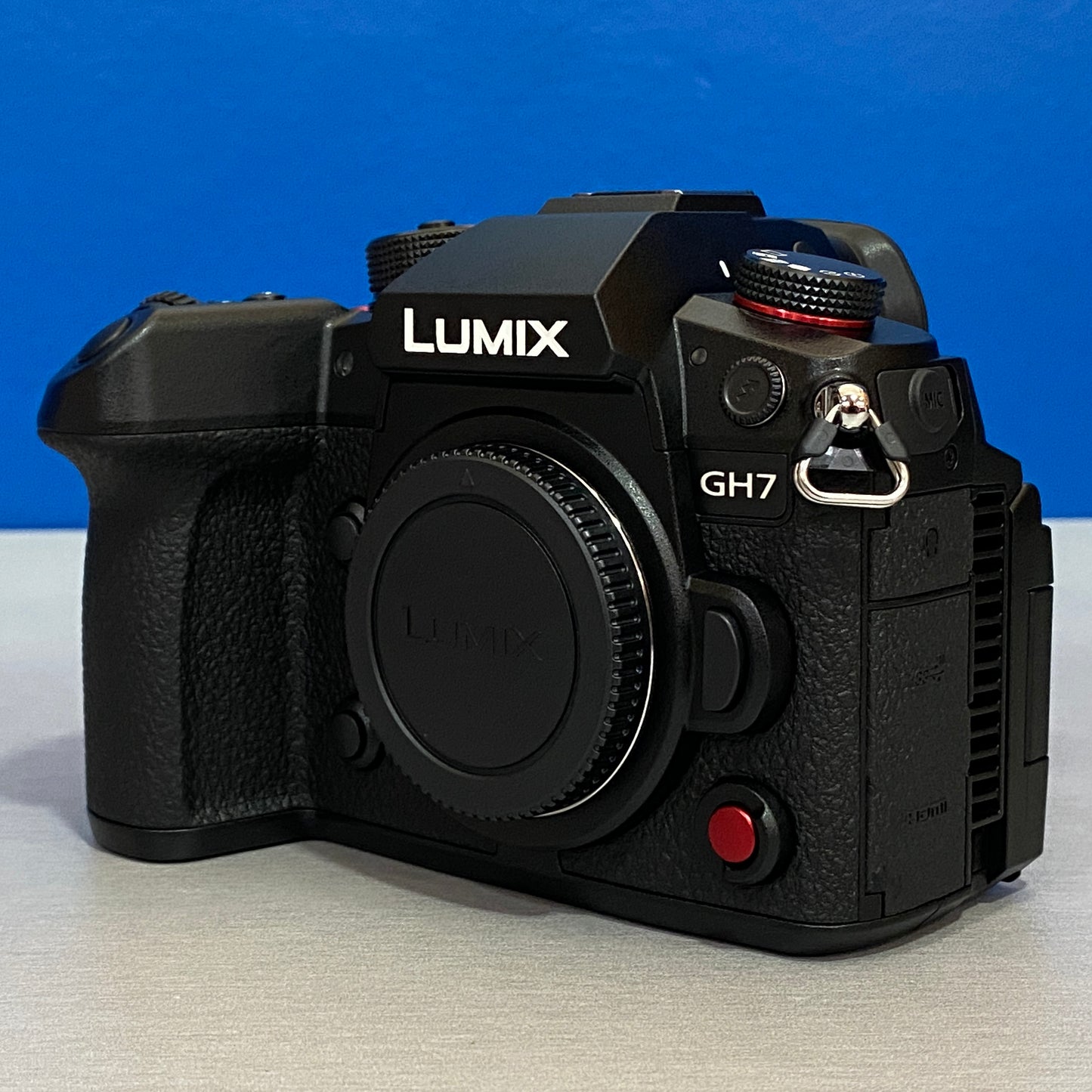 Panasonic Lumix GH7 (25.2MP) + LEICA DG Vario-Elmarit 12-60mm f/2.8-4.0 ASPH | NOVA