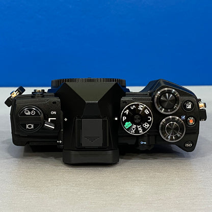OM System OM-5 (Corpo) - 20.4MP - NOVA