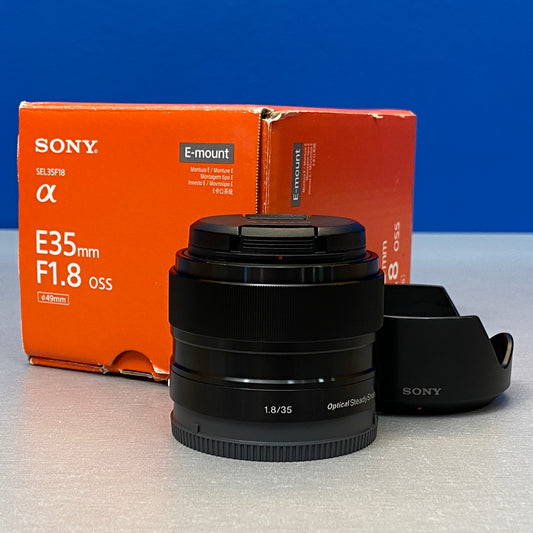 Sony E 35mm f/1.8 OSS