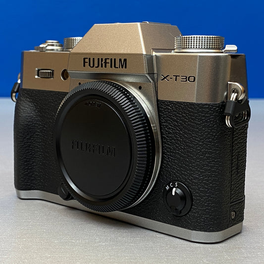 Fujifilm X-T30 II (Corpo) - 26.1MP