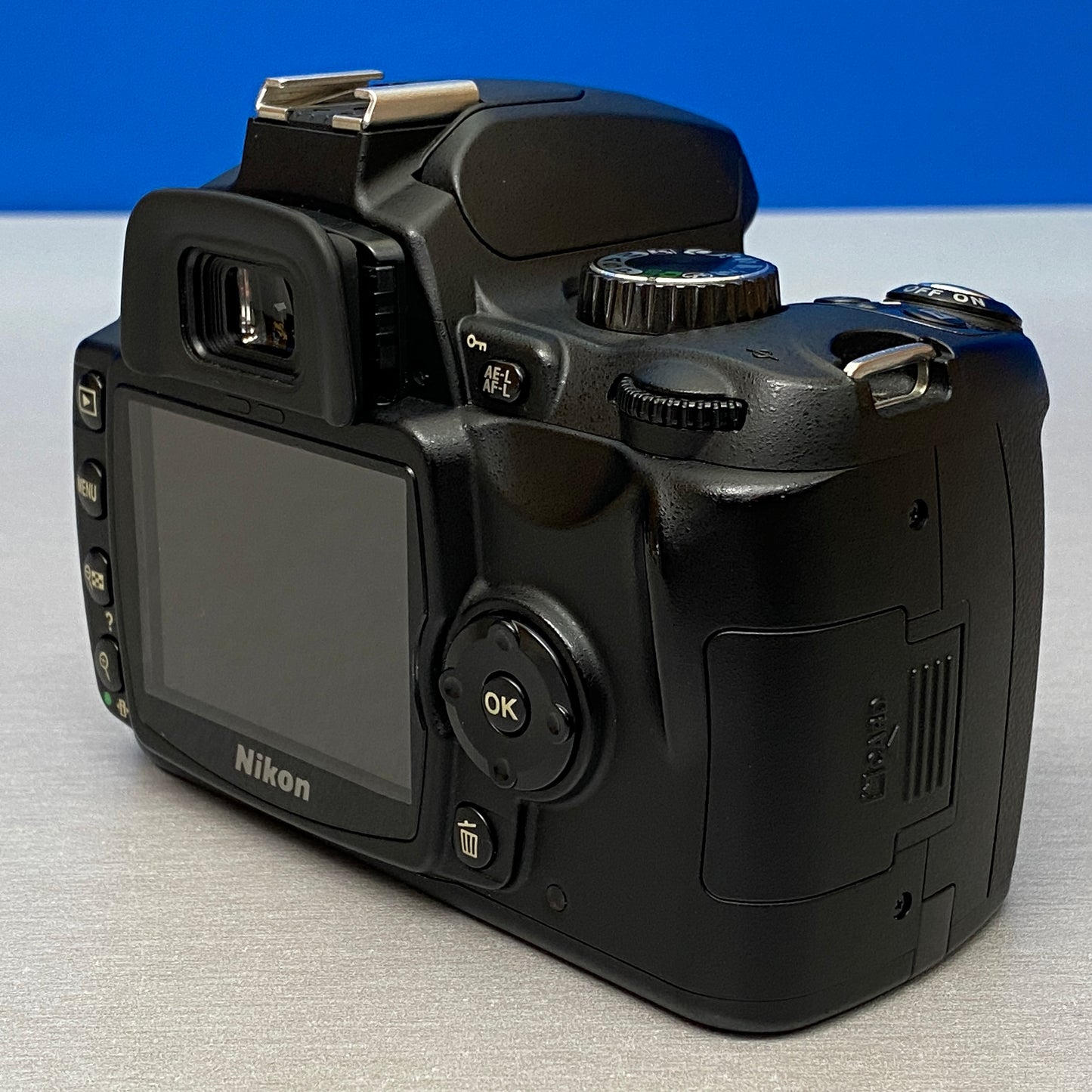 Nikon D60 (Corpo) - 10.2MP