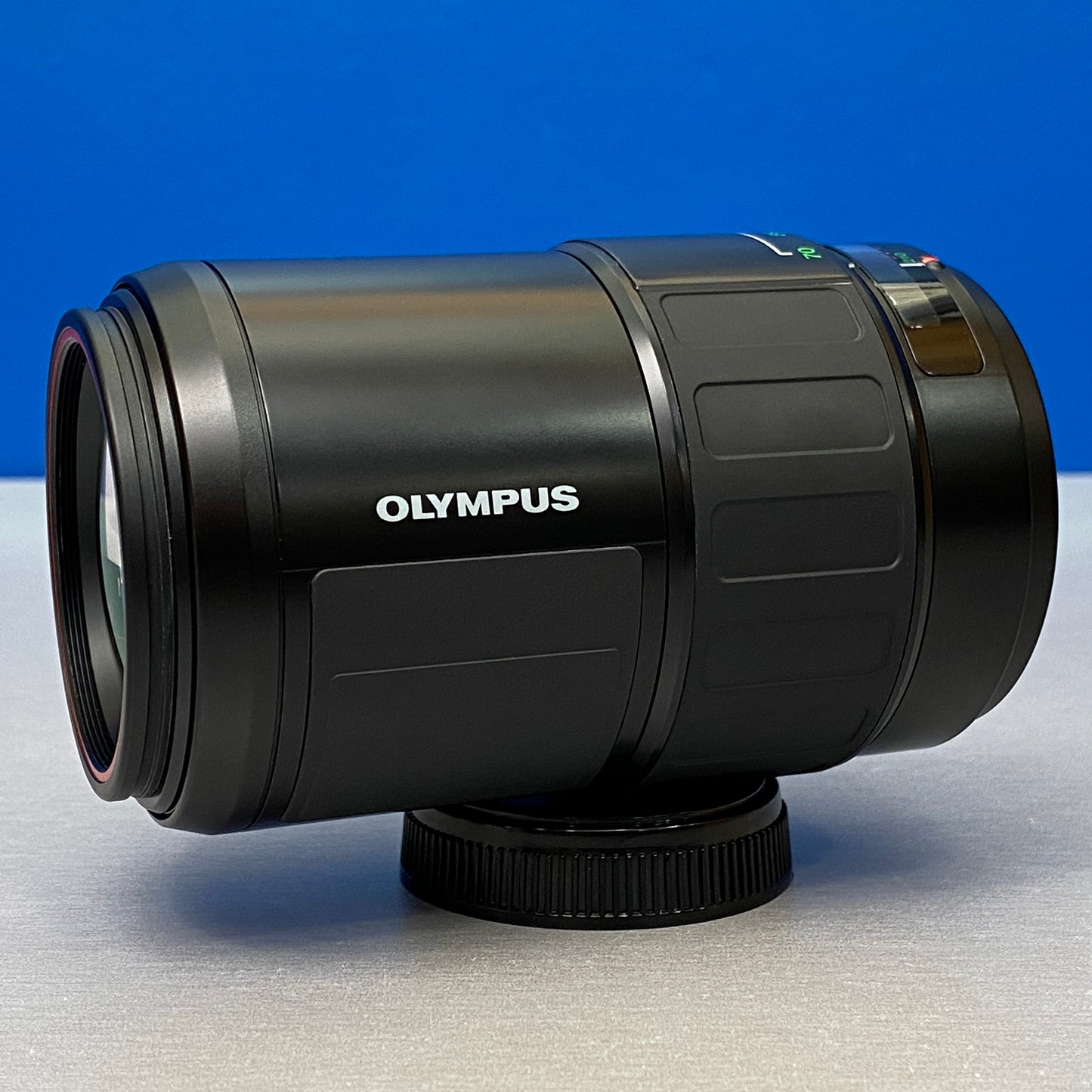 Olympus 70-210mm f/3.5-4.5 PF