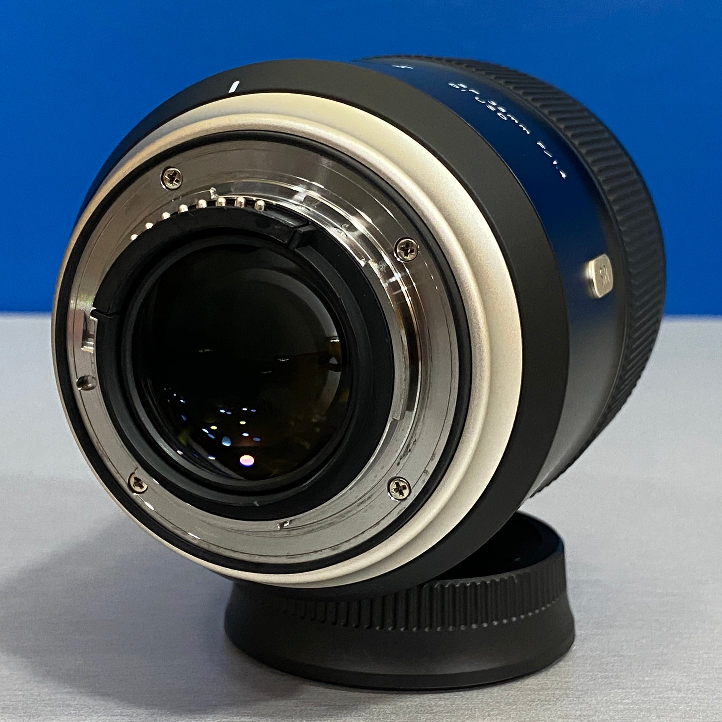 Tamron SP 35mm f/1.4 Di USD