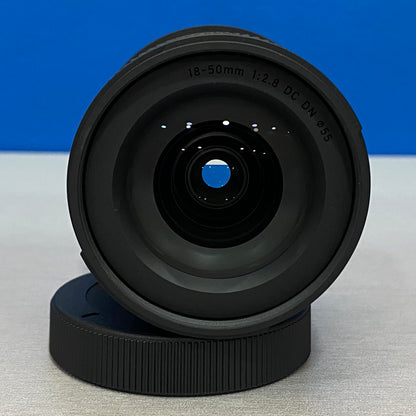 Sigma 18-50mm f/2.8 DC DN Contemporary | NOVA