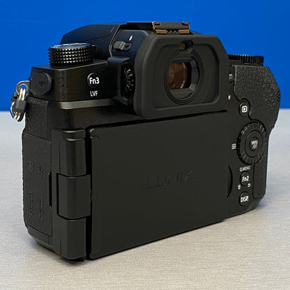 Panasonic Lumix G97 (Corpo) - 20.3MP | NOVA