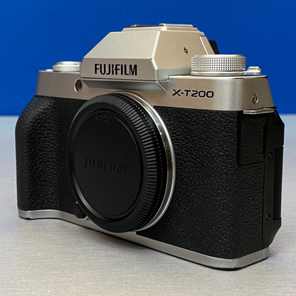 Fujifilm X-T200 (Corpo) - 24.2MP